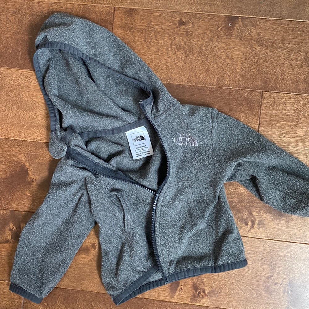 Gray north face fleece